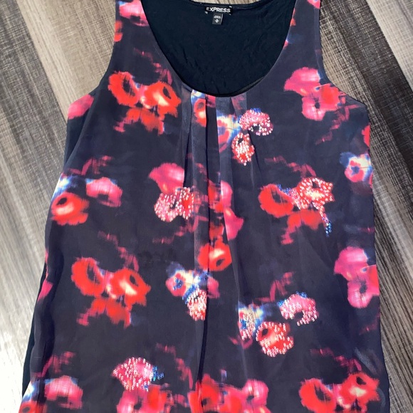 Express Black and Red Tank Top Floral Style - Picture 3 of 9
